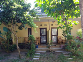 Гостиница Kuta Lodge Homestay  Pujut